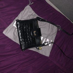 BRAHMIN Black Croc-Embossed Crossbody